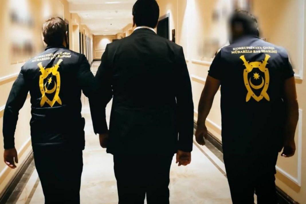 KORRUPSİYA İDARƏSİ HAKİMİ HƏBS ETDİ – Bərdədə əməliyyat keçirilib (FOTO)