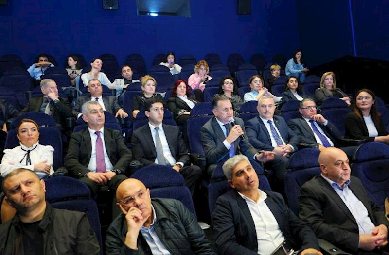 Mir Şahin müftəxorluğa öyrəşmiş “reket QHT”ləri sərt tənqid etdi — VİDEO