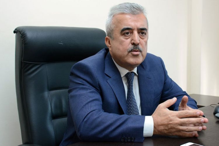 "Qərbi azərbaycanlıların Xankəndiyə yerləşdirilməsi könüllü şəkildə olmalıdır" - Etibar Məmmədov