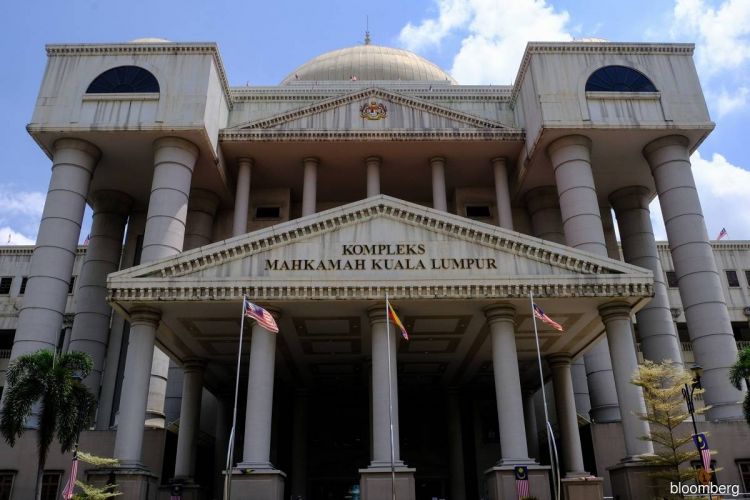 Malayziya Ali Məhkəməsi homoseksual əlaqələri, cinsi təcavüzü cinayət saymadı