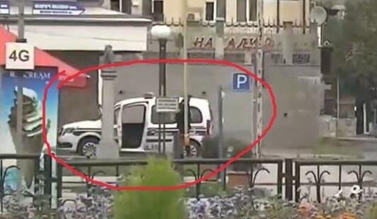 Azərbaycan polisi Xankəndi küçələrində - Yeni video