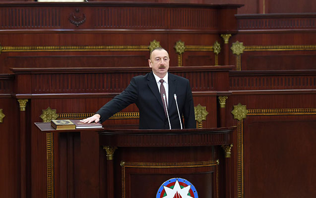 Prezident İlham Əliyev Milli Məclisdə and içib - YENİLƏNİB