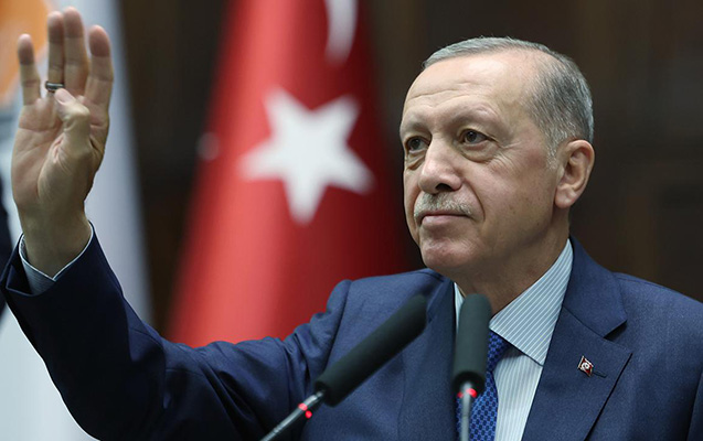 Ərdoğan yenidən AK Partiya sədri seçildi