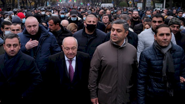 Ermənistanda ara qarışdı: Bu gün saat 10:00-da...