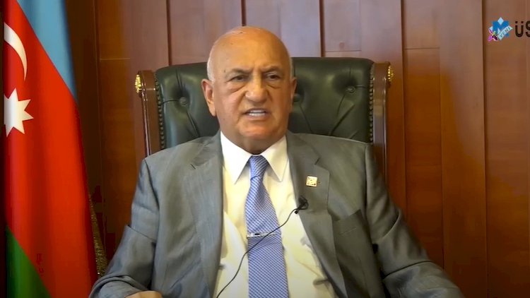 Əli İnsanov tək qaldı: Tədbiri yarımçıq tərk etdi