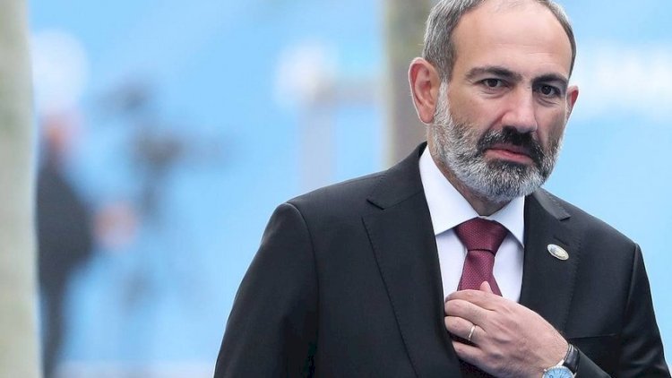 Erməni deputat: “Paşinyan Azərbaycan və Türkiyə qarşısında baş əyir” 