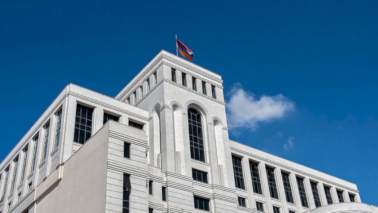 “Qarabağ heç vaxt Ermənistan və Azərbaycan arasında...” - Badalyan 