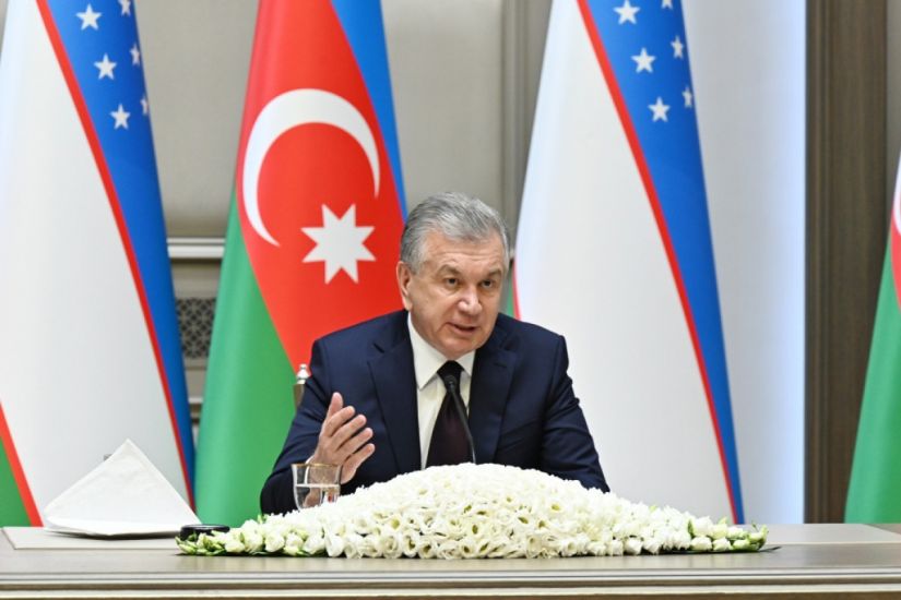 Şavkat Mirziyoyev: Xankəndidə bayraq qaldırdınız və bunun bütün məsələlərə nöqtə qoyduğunu gördük