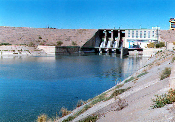 Bu rayonda anbar partlaya bilər - Təhlükə