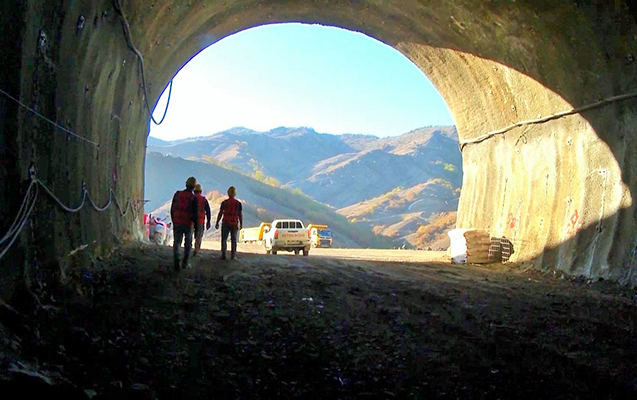 Minanı yeni tunel yoluna qoyublarmış - Rəsmi