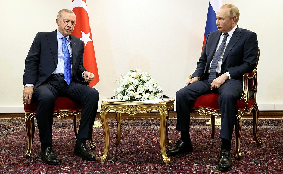 Prezident Ərdoğan həmkarı Putinlə telefonla danışdı
