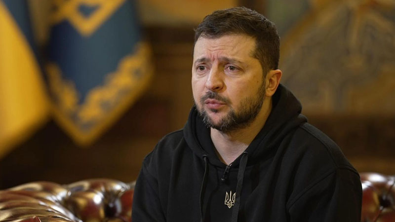 Zelenski: “Putinlə danışıqlar mənimçün maraqlı deyil”