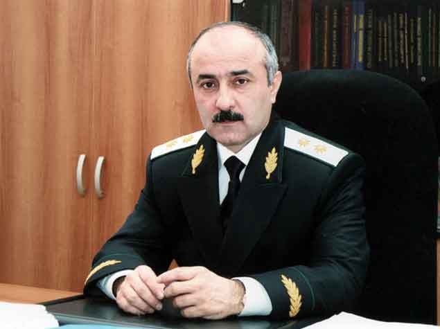 Sabiq nazir müavininə ağır itki