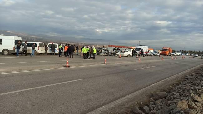Azərbaycanda daha bir DƏHŞƏTLİ QƏZA: ÖLƏNLƏR VAR - FOTO