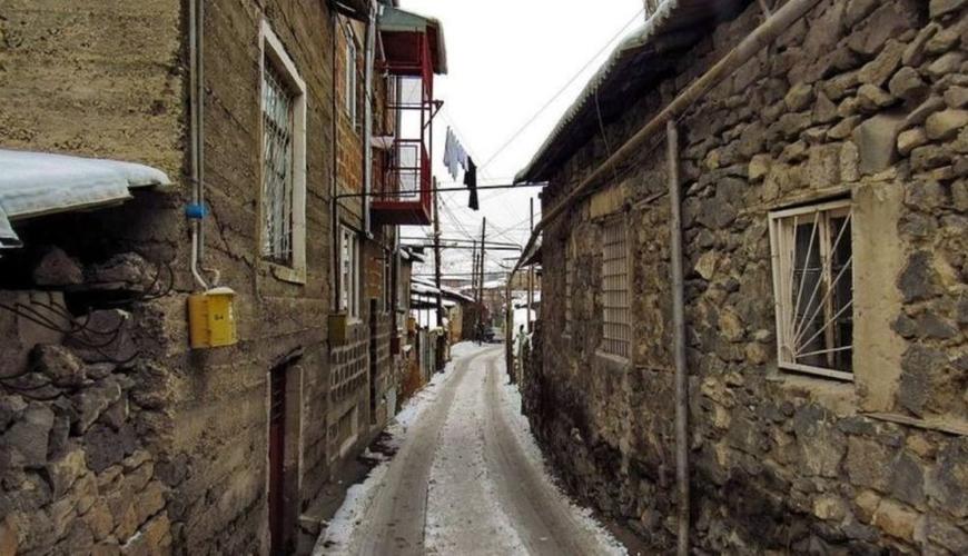 Erməni saxtakarlığı davam edir- İrəvandakı Təpəbaşı məhəlləsi ilə bağlı yeni saxta layihə...