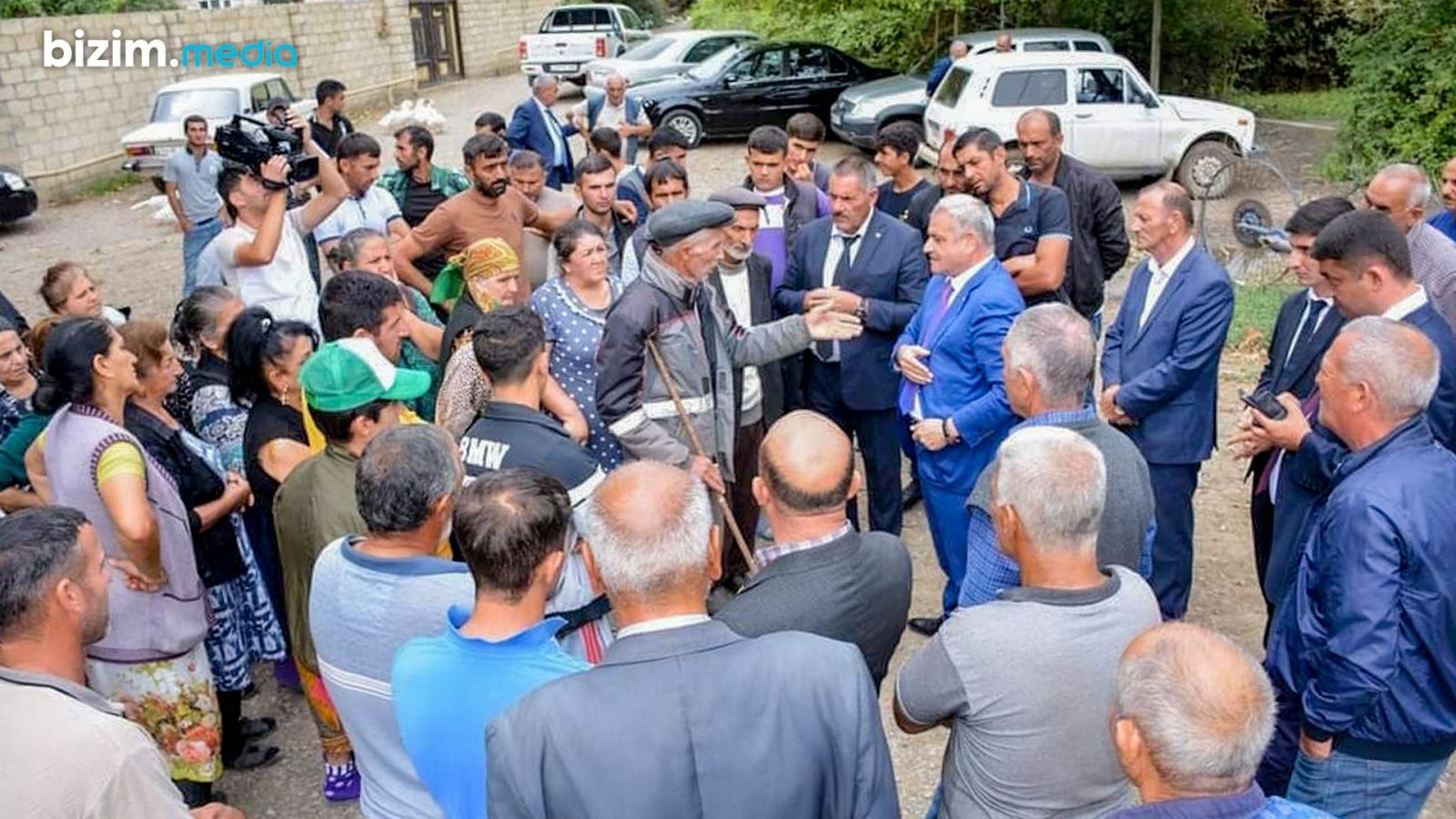 Tərtərdə artezian MÜBAHİSƏ yaratdı – Sakinlər icra başçısını kəndə GƏTİZDİRDİLƏR - FOTO