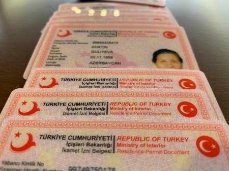 Türkiyədə azərbaycanlılar üçün yaşamaq izni niyə çətinləşib? - AKTUAL