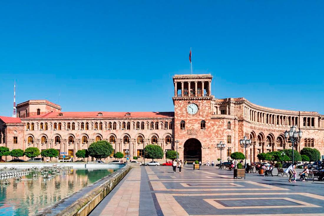 Ermənistan müharibəyə hazırlaşır? – İrəvanda sığınacaqlar HAZIRLANIR - FOTO