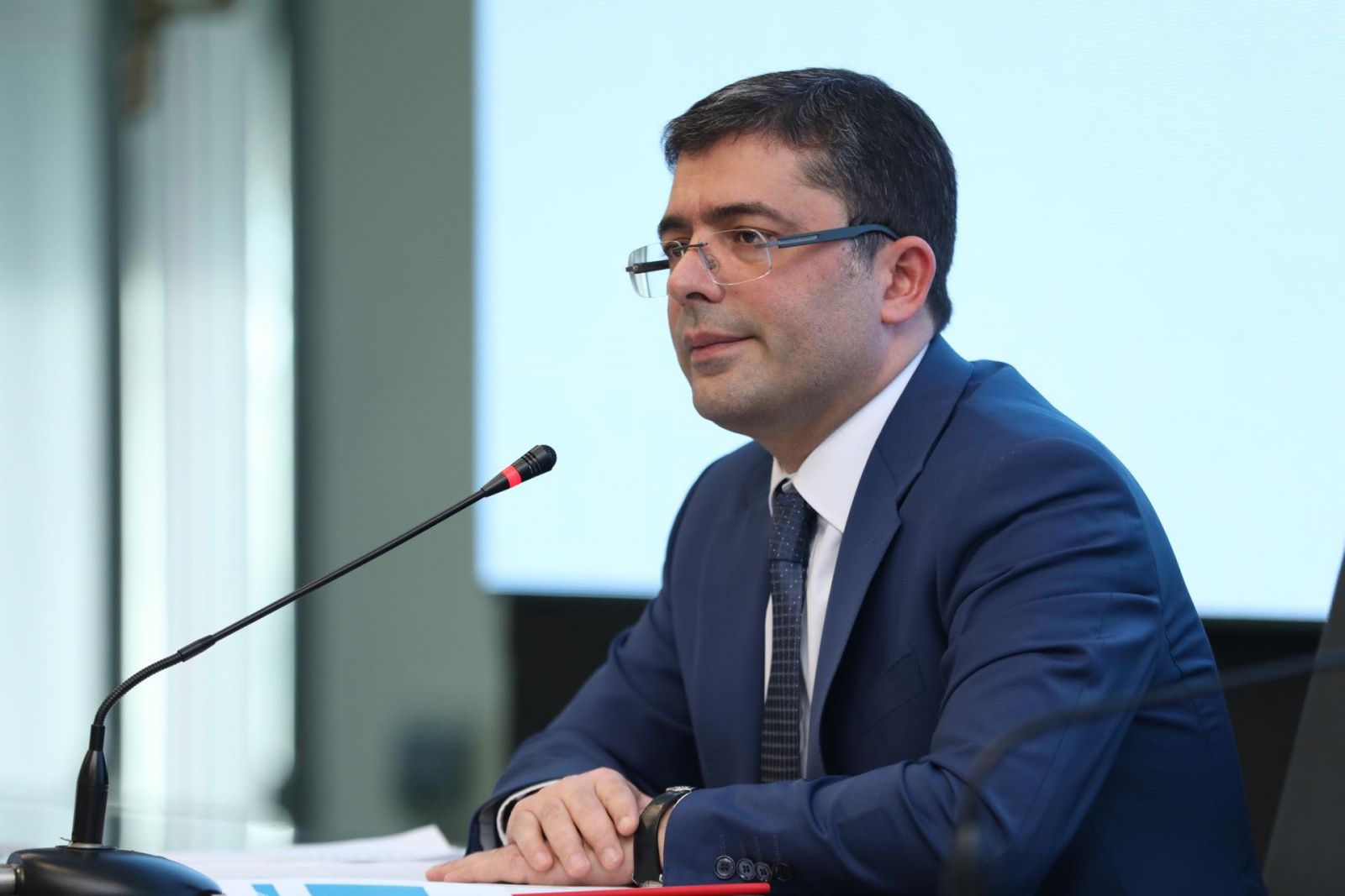 Əhməd İsmayılov: "Mediada istinad məsələsi ilə bağlı qanun işə düşə bilər"