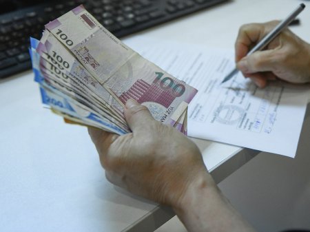 Maaş, pensiya və sosial müavinətlərin artırılması nəyin hesabınadır? - AKTUAL