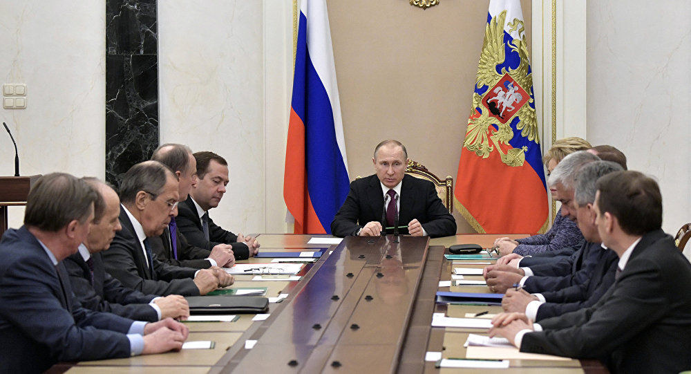 Putin Ukrayna ilə bağlı Təhlükəsizlik Şurasını TƏCİLİ TOPLADI