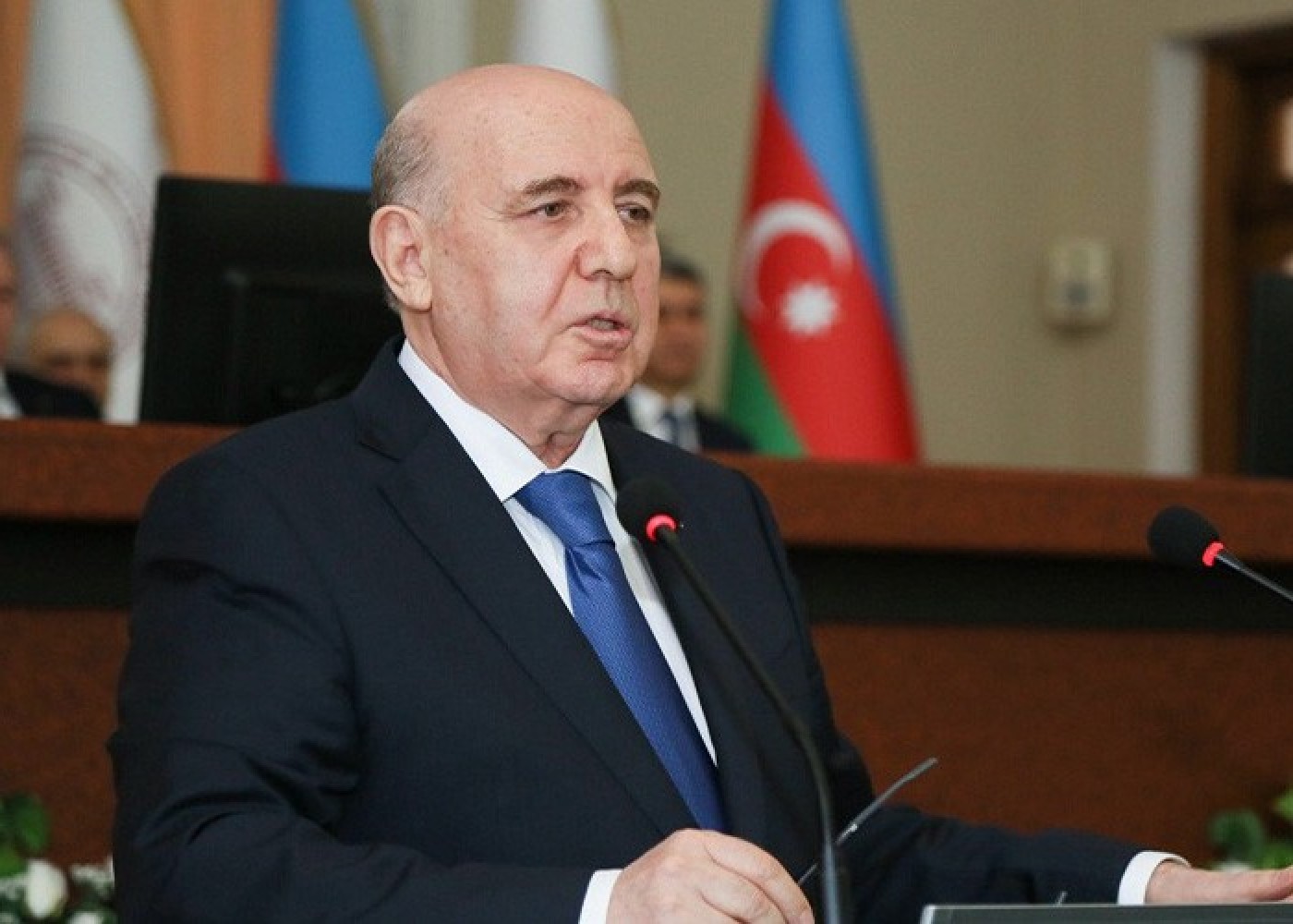 Əhliman Əmiraslanov: "Onkoloji xəstələrin icbari tibbi sığortaya cəlb olunmaması qəbuledilməzdir"