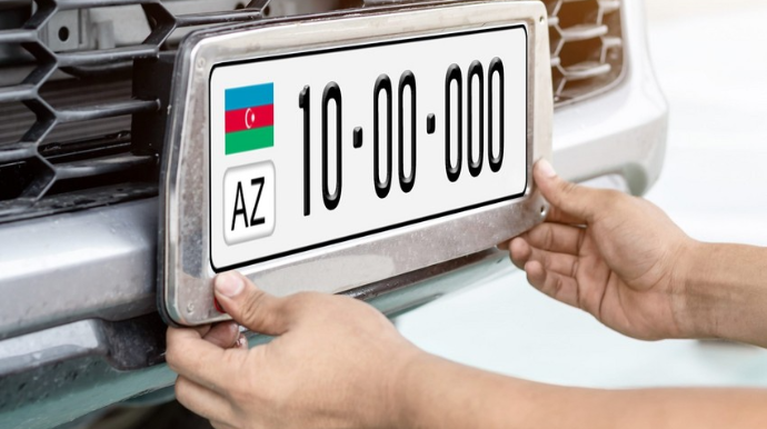 Onlayn satışa çıxarılan 100 minlik MAŞIN NÖMRƏLƏRİ – Qanun buna icazə verirmi?