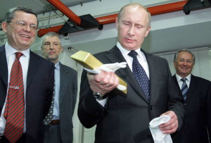 Putinin ŞOK “QIZIL ƏMƏLİYYATI”: Rusiya bu ölkəni talayır - Təyyarələrlə qızıl daşınır