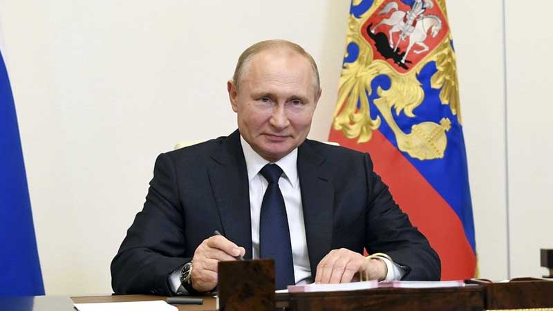 Putin Təhlükəsizlik Şurasını topladı