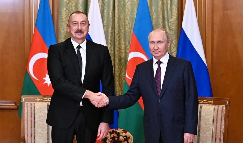 Putin İlham Əliyevə zəng etdi - Bu məsələlər müzakirə olundu