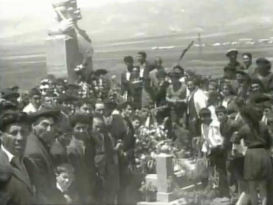 "Ermənistan hökuməti Aşıq Ələsgərin abidəsini də dağıdıb" - BƏYANAT