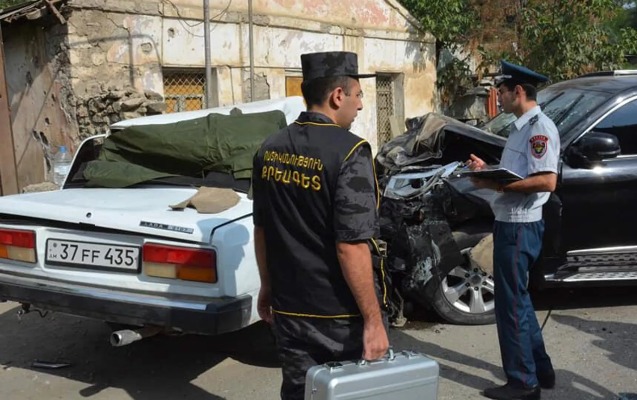 Sülhməramlı Xankəndi-Xocalı yolunda qəza törətdi - 4 nəfər öldü
