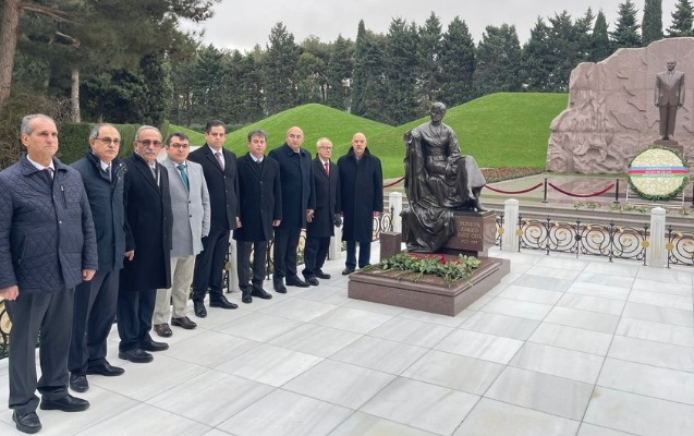 Güney Azərbaycan Keçici Milli Məclisinin üzvləri Bakıya gəldi - Fotolar