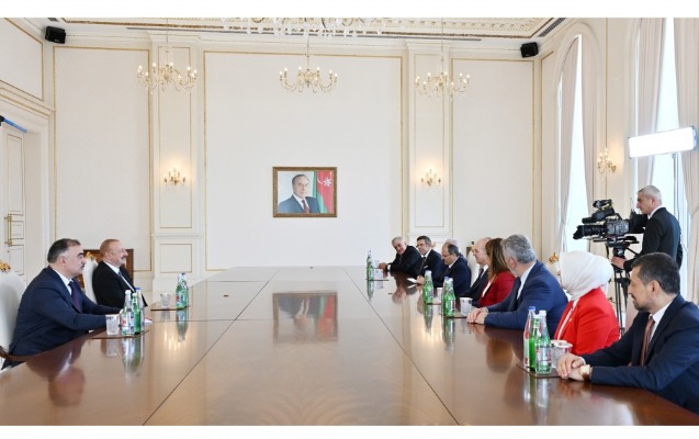 İlham Əliyev Numan Kurtulmuşu qəbul etdi
