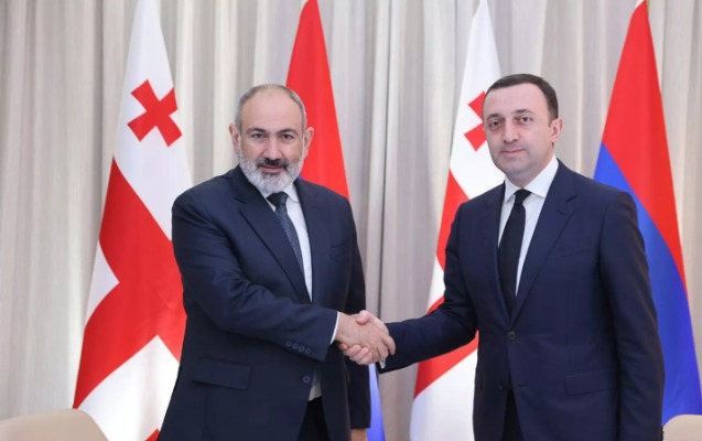 Tbilisidə Qaribaşvili-Paşinyan görüşü olub - Video