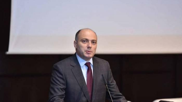 Nazir bir müddət əvvəl vəzifə verdiyi şəxsi işdən çıxardı - YENİ TƏYAİNAT