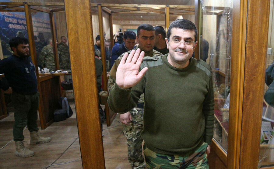 Araik Bakının tələbini qəbul etməyə can atır?
