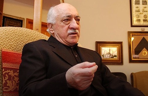 FETÖ lideri Fətullah Gülən öldü: Yaxın qohumu təsdiqlədi