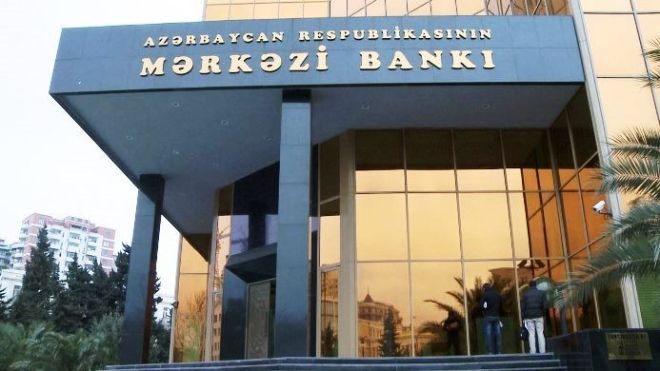 Rəhbər şəxslərin adından saxta sənədlər hazırlanır - Rəsmi