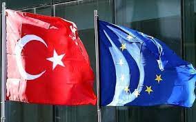 Avropa Türkiyəni nə qəbul etmək, nə də itirmək istəyir