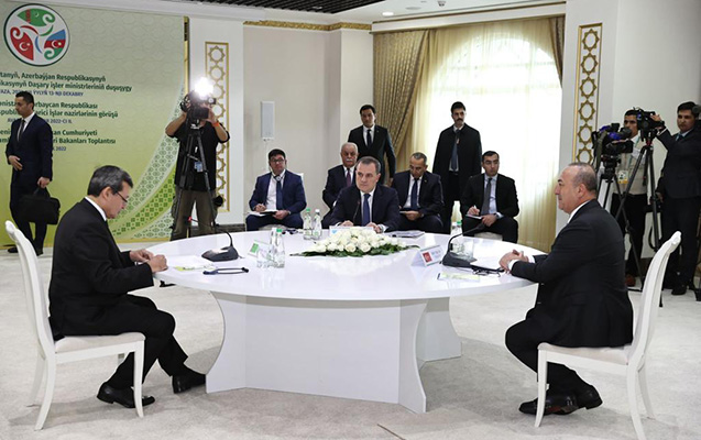 Azərbaycan, Türkiyə və Türkmənistan XİN rəhbərlərinin görüşü keçirilir - Foto