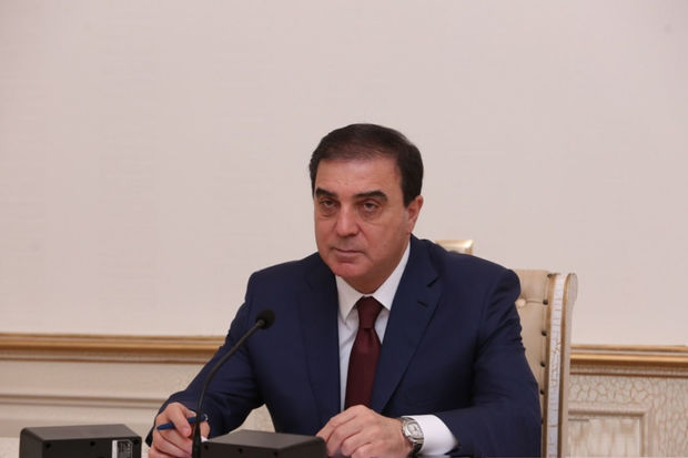 Gəncə şəhər Şəhidlər Xiyabanı zibil içindədir, İCRA ORQANI HARA BAXIR? 