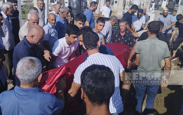Ukraynada həlak olan azərbaycanlılar dəfn edildi - Fotolar
