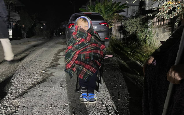 Türkiyədə güclü zəlzələ, 2 ölü, 50 yaralı - Yenilənib