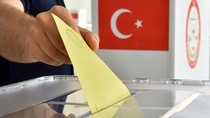 Türkiyədəki erməni icması hansı namizədə səs verəcək? - “Aqos”un baş redaktoru