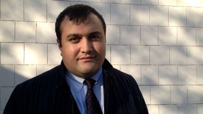 Elçin Sadıqovun vəkillik fəaliyyətinə niyə son qoyuldu?