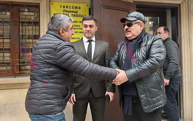 Ağadadaş Ağayev balta atdığı mühafizəçi ilə barışdı - Foto