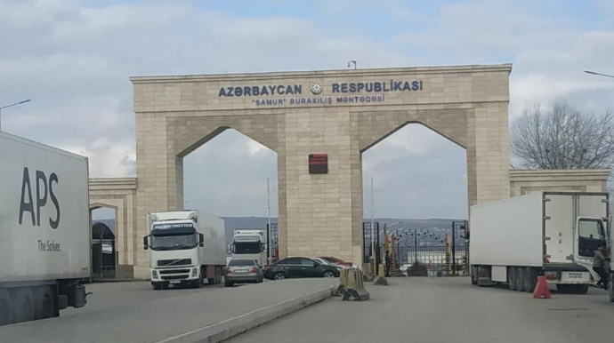 QURU SƏRHƏDLƏRLƏ BAĞLI QƏRAR GÖZLƏNİLİR – Mayın birindən hansı istiqamətlər açılacaq?