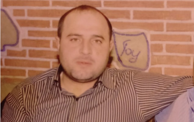 “15 mini müstəntiqə DSX binasının həyətində vermişik”