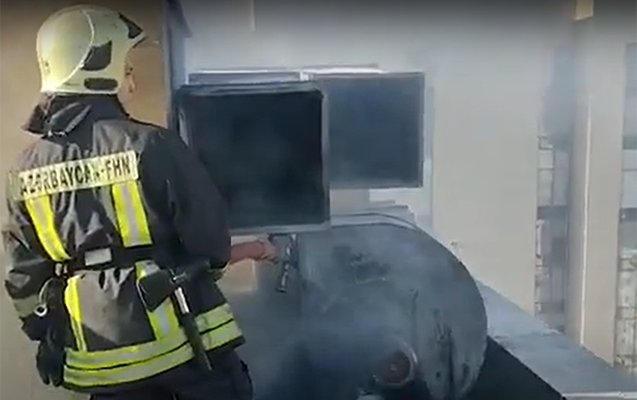 Bakıda yaşayış binasında yanğın - Video